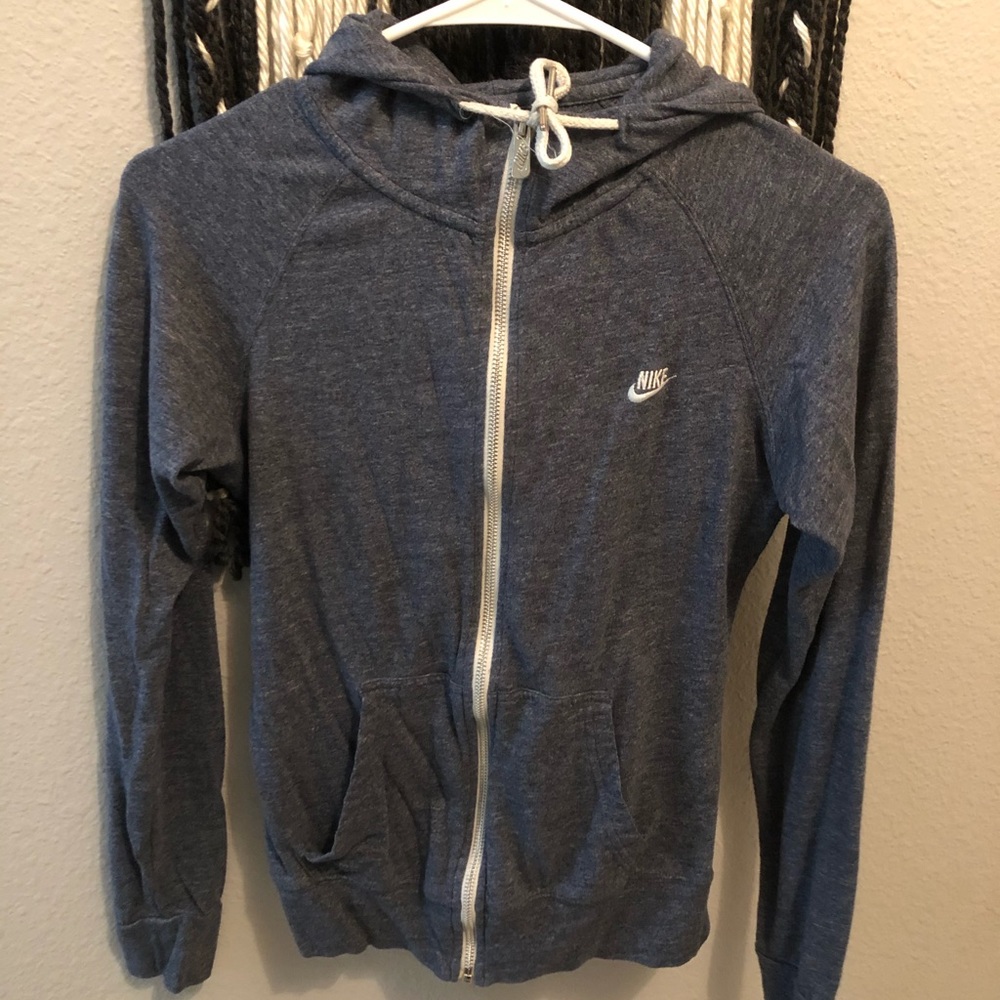 High neck light Nike sweatshirt